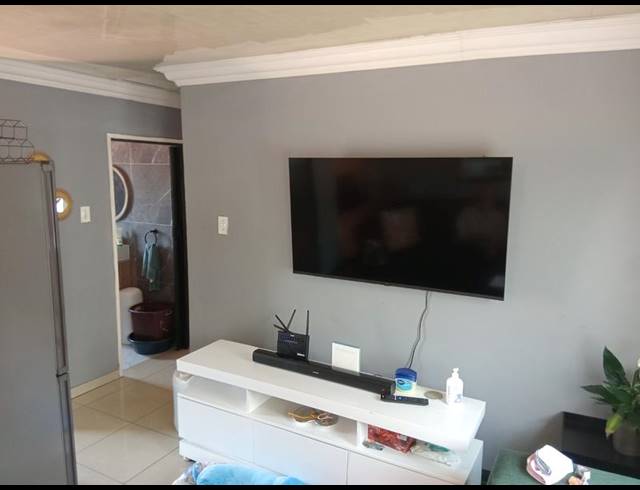 2 BEDROOM APARTMENT FOR SALE IN ALBEMARLE